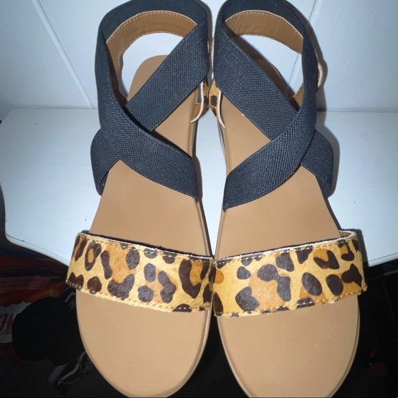 {Yellowbox} Janalee Leopard Wedge Sandals - Picture 3 of 16